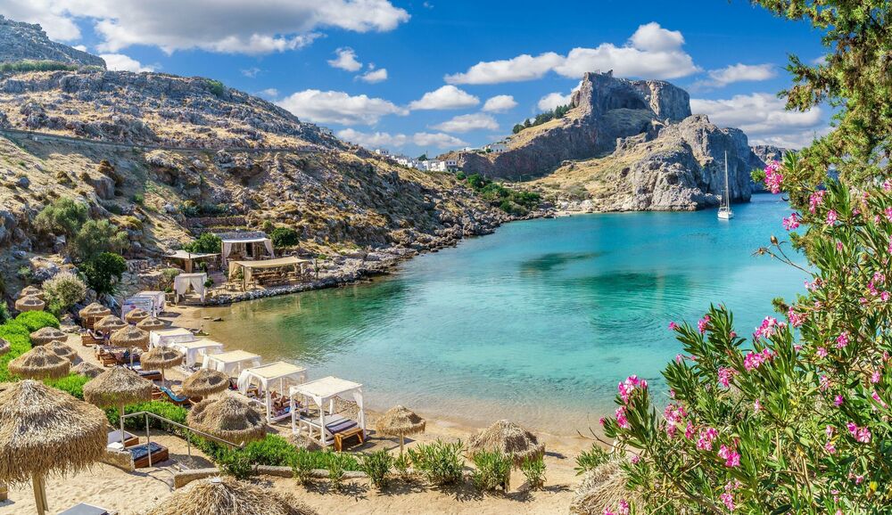 DETALJNA PROGNOZA ZA LETO U OMILJENIM LETOVALIŠTIMA SRBA: Evo kakvo će vreme biti u Grčkoj, a gde će bura hladiti more sve do jula