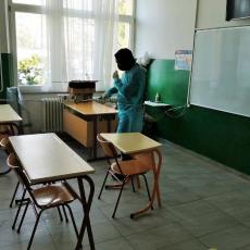 DEZINFEKCIJA ŠKOLA U ZEMUNU: Sve će biti spremno za polazak đaka u školu! (FOTO)