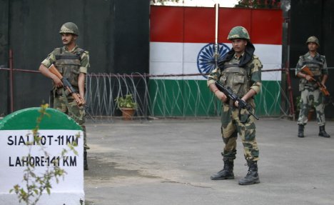 DIPLOMATSKI RAT: Indija i Pakistan uzajamno proterali diplomate