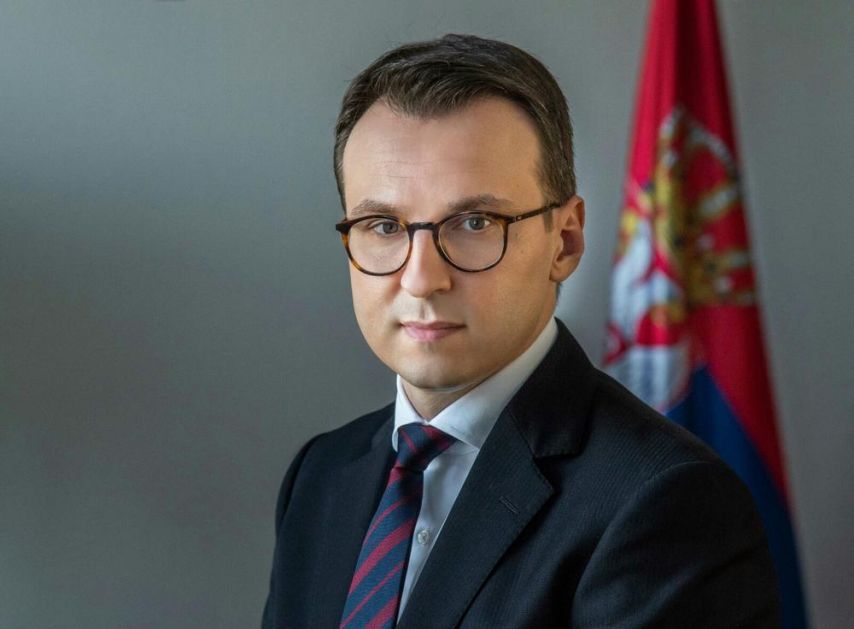 DIREKTOR KANCELARIJE ZA KIM: Histerične reakcije Prištine na delove obraćanja Vučića!