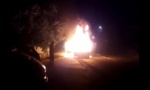 DIVLjANjE U PRIJEPOLjU: Pijan izazvao udes, pobegao, pa zapalio vozilo (VIDEO)