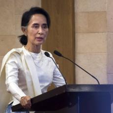 DOBITNICI NOBELA ZA MIR ODUZETA JEDNA U NIZU NAGRADA: Ćutala o nasilju nad Rohindžima u Mjanmaru