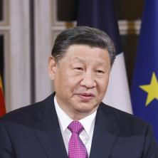 DOČEK SI ĐINPINGA U BEOGRADU: Kinezi koji borave u Srbiji se okupili isčekujući svog predsednika! (VIDEO)