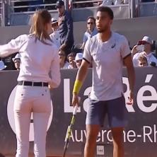 DOK ONA NE KAŽE, NIJE KRAJ: Srpkinja Marijana ukrala šou teniserima, publika besnela zbog njene odluke (VIDEO)