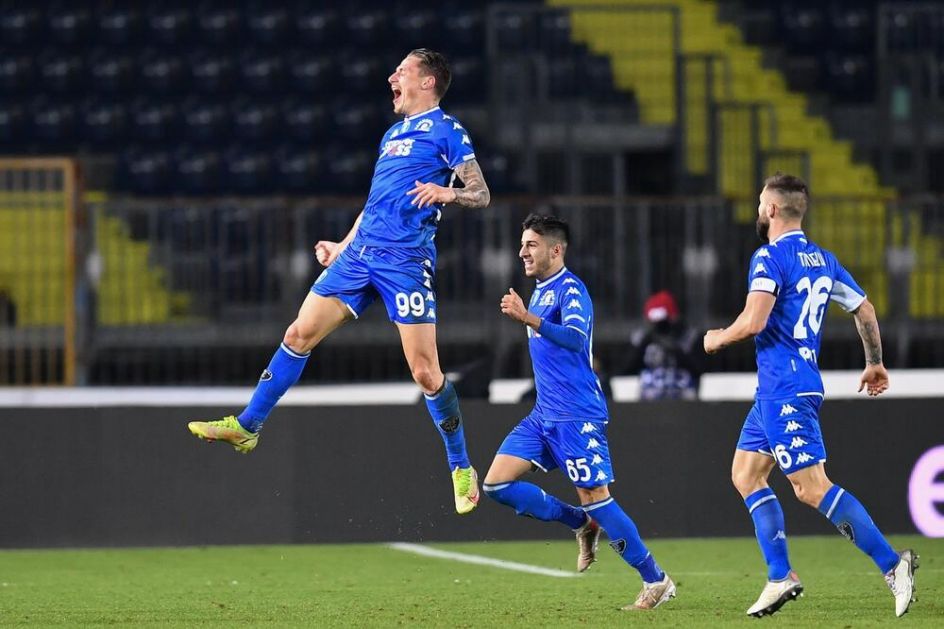 DOMAĆIN SLAVIO NAKON PREOKRETA: Fudbaleri Empolija pobedili Udineze