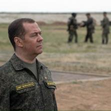 DONETA JEDNOGLASNA ODLUKA: Evo koga je stranka Jedinstvena Rusija na čelu sa Medvedevim podržala za predsednika