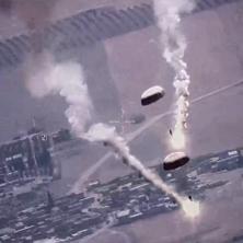 DRAMA NA NEBU IZNAD SIRIJE: Rusi ispalili rakete na američke dronove (VIDEO)