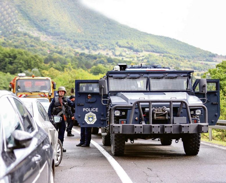 DRAMA NA SEVERU KOSMETA NE PRESTAJE: Skočila i Albanija, traži povlačenje „oružanih snaga“! Vučić hitno kontaktirao sa šefom NATO!