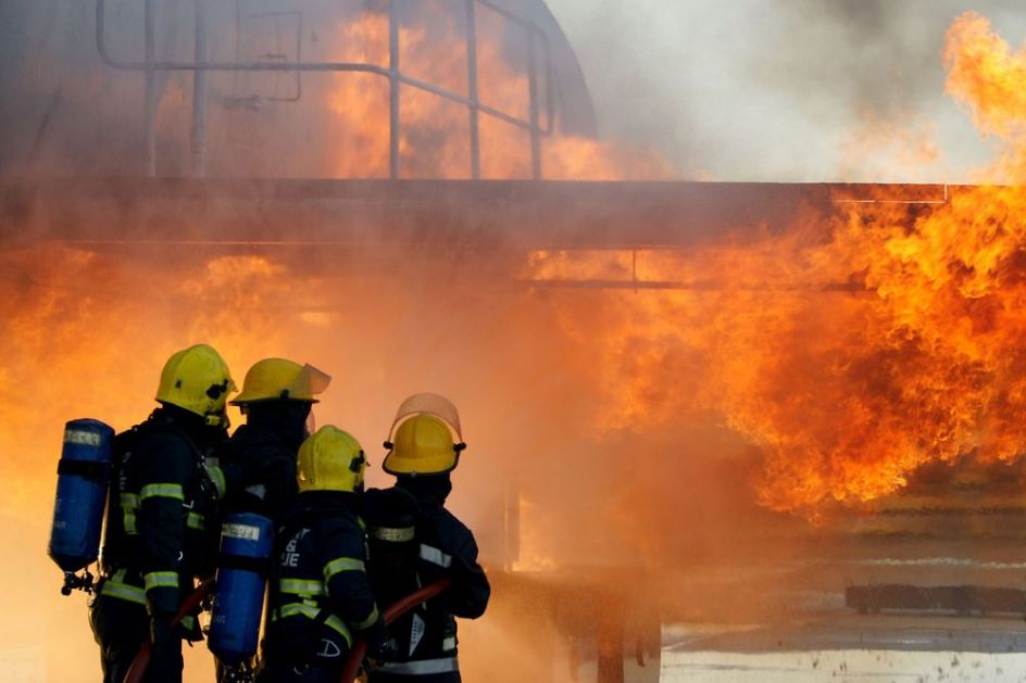 DRAMA U LIBIJI: Troje poginulo u požaru i eksploziji u skladištu municije u mornaričkoj akademiji