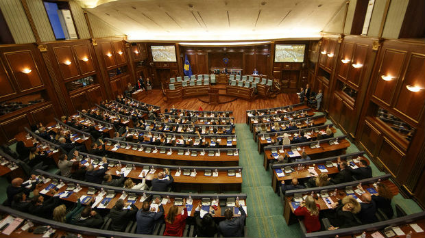 DSK predao zahtev skupštini za sednicu o izboru vlade