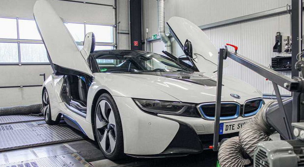 DTE Systems BMW i8