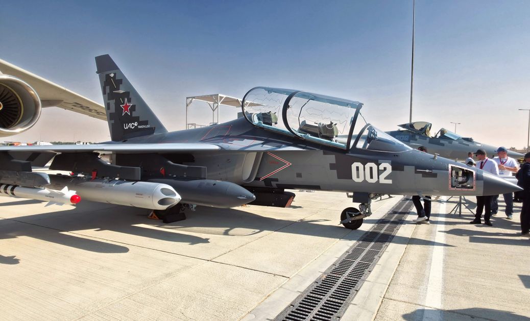 [DUBAI AIRSHOW 2025] Premijera modernizovanog JAK-130M: Šta ako se Srbija odluči za kupovinu?