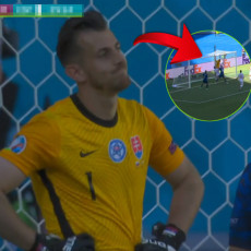 DUBRAVKA KAO AUMAN PROTIV ZVEZDE: Pogledajte neshvatljiv autogol golmana Slovačke (VIDEO)