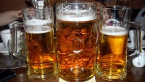 DW: Irskim pabovima preti bankrot a pivu tužna sudbina