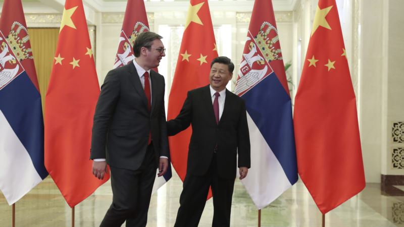 Da li Kina spašava Vučića?