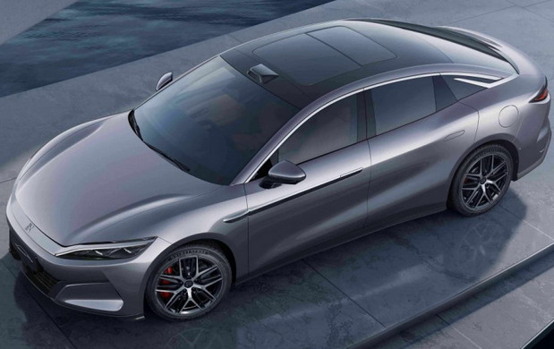 Da li će najveći kineski proizvođač električnih automobila izdržati rat cenama?