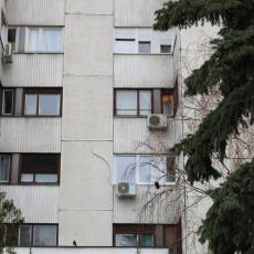 Da li je neko pozvao POLICIJU? O poruci komšijama u jednoj zgradi u Novom Sadu priča cela Srbija