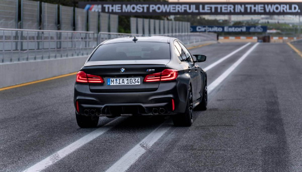 Da li je novi M5 brži nego što to navode iz kompanije BMW?