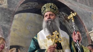 Da li je uzdrman Porfirijev tron zbog „obojene revolucije“?