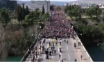 Da li ovo liči na 28 hiljada? Crnogorska policija pokušava da umanji broj vernika na litijama (VIDEO)