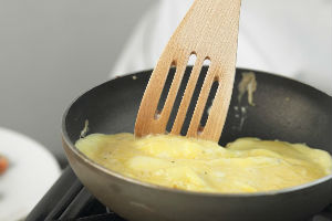 Da li vi pravite omlet ili kajganu? Ako ste mislili da je to isto, grešite