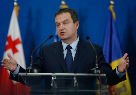 Dačić: Eksperti neće raditi mimo dogovora sa vladajućim strankama