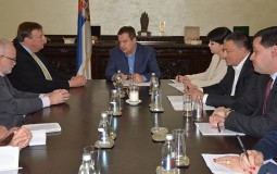 
					Dačić sa delegacijom britanskog parlamenta: Dobri odnosi dve zemlje 
					
									