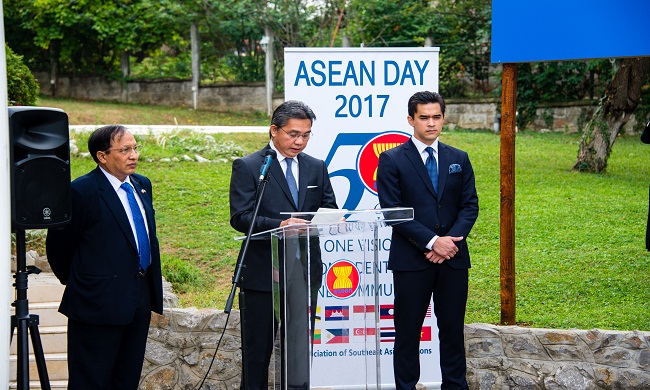 Dan ASEAN i zlatni jubilej obeleženi svečanim podizanjem zastave