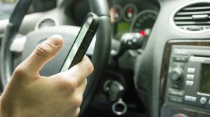 Dan bez mobilnog telefona u Srbiji „Kada voziš, parkiraj telefon“