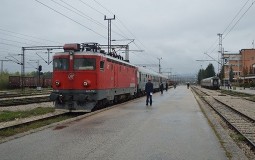
					Danas: Do kraja godine još 1.100 radnika odlazi iz Železnice Srbije 
					
									