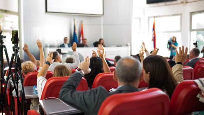 Danas dve sednice niške Skupštine – jedna tajna, druga javna [live blog]