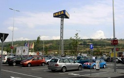 
					Otvorena prva robna kuća Ikea u Srbiji 
					
									