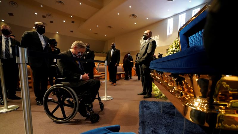 Pozivi na rasnu pravdu na sahrani Georgea Floyda