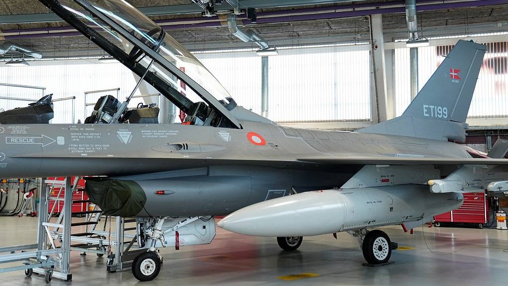 Danska daje zeleno svetlo za ukrajinsku upotrebu F-16, ali samo na sopstvenoj teritoriji