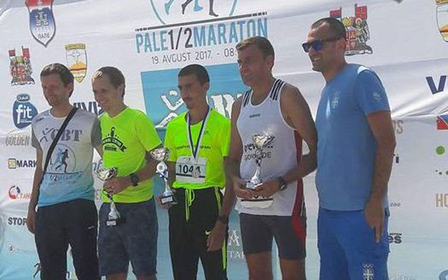 Darko Živanović trijumfovao na prvom Palskom polumaratonu