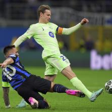 De Jong: Nadam se da ću produžiti ugovor sa Barselonom