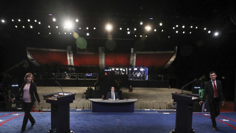 Debata u Las Vegasu poslednja prilika da Tramp sustigne Klinton?