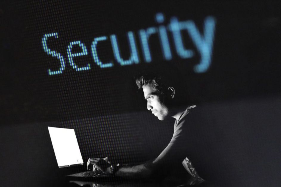 Немачка тражи да се “DeepSeek” уклони из онајн продавница апликација у тој земљи