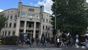 Dekan i kolegijum Pravnog fakulteta u Beogradu podneli ostavke