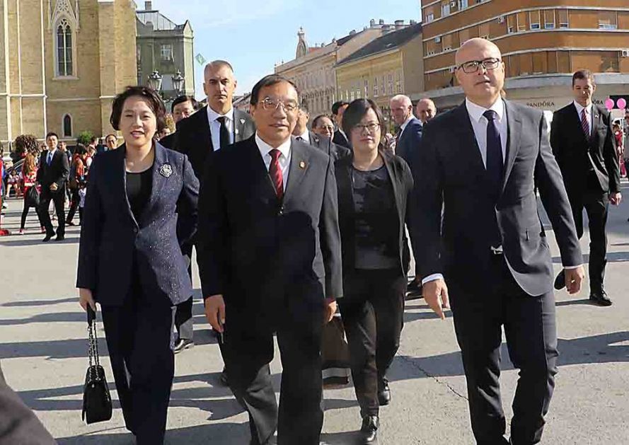 Delegacija Komunističke partije Kine u Novom Sadu