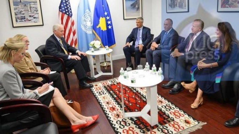 Delegacija Kosova sa senatorom Ronaldom Džonsonom