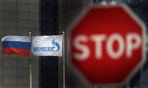 Demostat: Potpisivanje dugogodišnjeg ugovora sa Rusima o gasu uslovljeno stopiranjem isporuke srpskog oružja Ukrajini