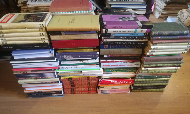 Deset hiljada knjiga za srpske zatvore