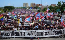 
					Desetine hiljada Portorikanaca traže ostavku guvernera 
					
									