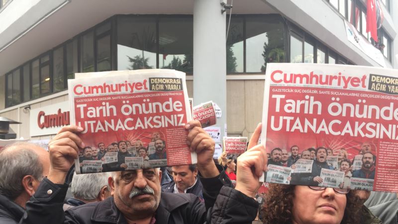 Desetine hiljada demonstranata u Istanbulu