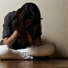 Devojčica (12) izvršila samoubistvo, jer je nastavnica PONIŽAVALA pred celim razredom!