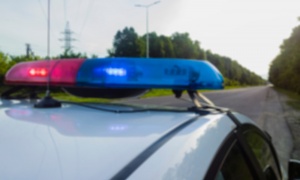 Devojka pronađena pored puta, posle nedelju dana utvrđeno da je državljanka Srbije