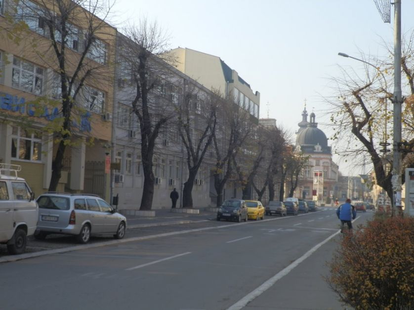 Dezinfekcija ulica u Sremskoj Mitrovici i okolini
