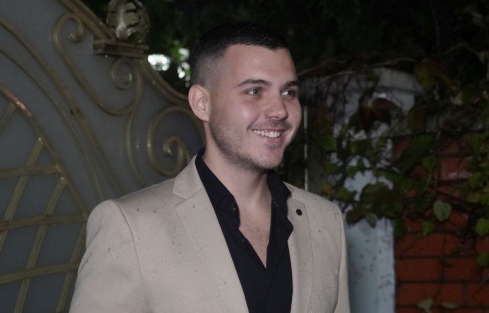 Dirljive porodične scene: Viktor Živojinović podelio nežne trenutke sa malim Aleksandrom (FOTO)