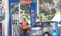 Dizel i benzin poskupeli u Srbiji tri dinara